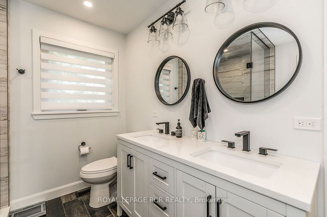 4372 10 Side Road, House other with 4 bedrooms, 4 bathrooms and 10 parking in Bradford West Gwillimbury ON | Image 25