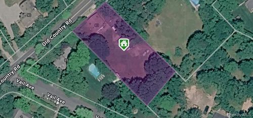 83 Old Country Rd, East Quogue, NY, 11942-3802 | Card Image