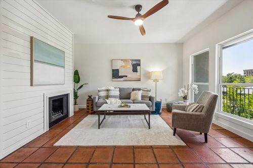 202-3903 Seiders Ave, Austin, TX, 78756-3828 | Card Image