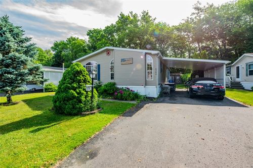 6286 Stillmeadow Way, Williamson, NY, 14589-9005 | Card Image