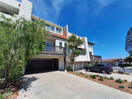 51 Aspen Way, Rolling Hills Estates, CA, 90274 | Card Image