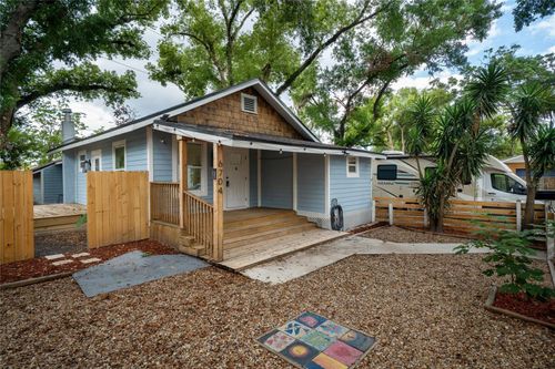 6704 N Taliaferro Ave, TAMPA, FL, 33604-6169 | Card Image