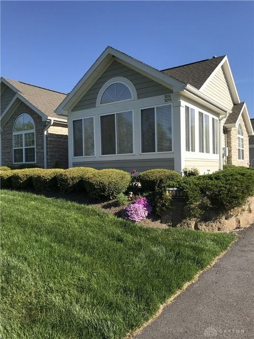 5051 Crescent Ridge Dr, Clayton, OH, 45315-9676 | Card Image