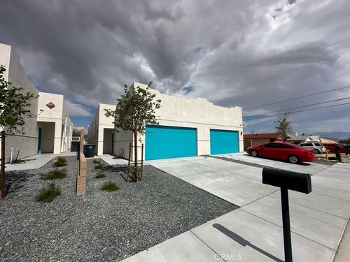 13236 El Rio Ln, Desert Hot Springs, CA, 92240-5572 | Card Image