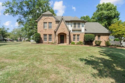 2442 Netherhall Cv, Germantown, TN, 38139-6600 | Card Image