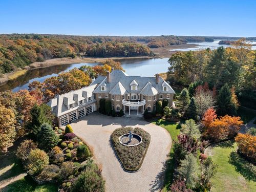 150 Horseneck Rd, Dartmouth, MA, 02748-1049 | Card Image