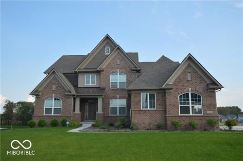 5193 Rangewood Dr, Noblesville, IN, 46062-2201 | Card Image