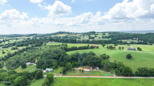 755 Brown Springs Rd, Mosheim, TN, 37818-3718 | Card Image
