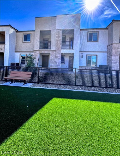 6566 Silver Quartz Ct, Las Vegas, NV, 89118-1947 | Card Image