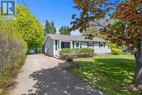 47 Kenlea Dr, Charlottetown, PE, C1A6V6 | Card Image