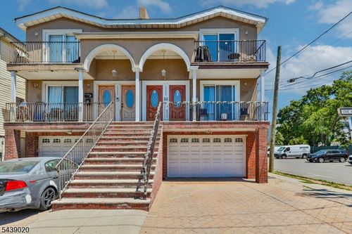 1500 48th St, North Bergen, NJ, 07047-2935 | Card Image