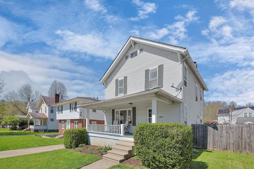 300 E State St, Athens, OH, 45701-1829 | Card Image