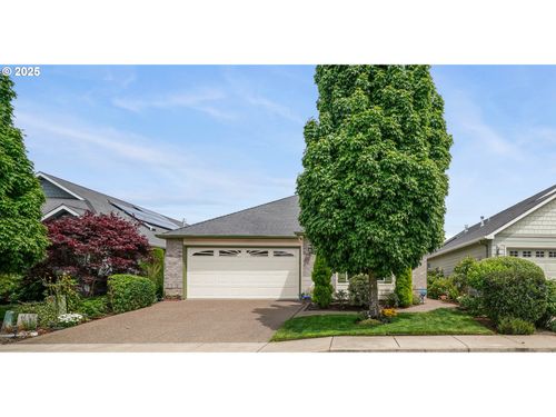 724 Se Saint Andrews Ln, Dallas, OR, 97338-9778 | Card Image