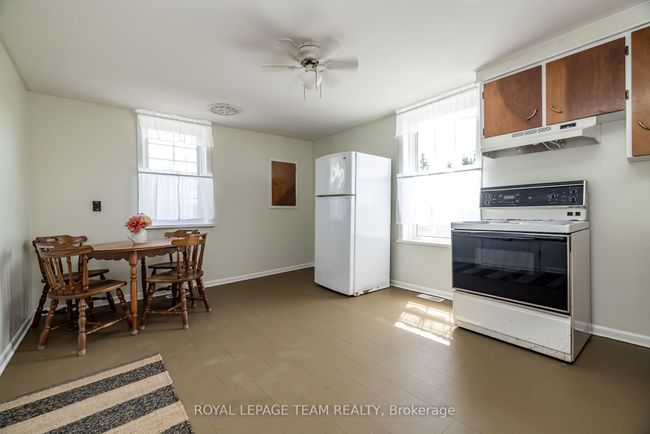 2106 Dunrobin Rd, House other with 3 bedrooms, 2 bathrooms and 8 parking in Dunrobin ON | Image 15