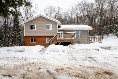 751 Old Muskoka Rd, Utterson, ON, P0B1M0 | Card Image