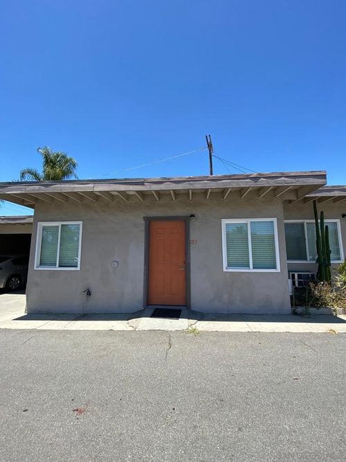 285 S Mollison Ave, El Cajon, CA, 92020-4800 | Card Image