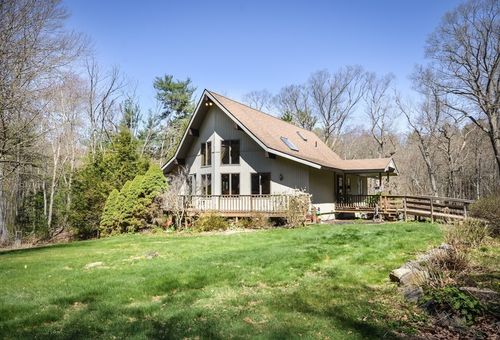 31 French Dr, Boylston, MA, 01505-1008 | Card Image