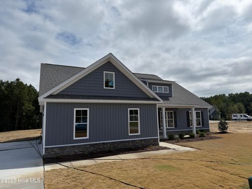 604 Tuscany Cir, Princeton, NC, 27569-9558 | Card Image