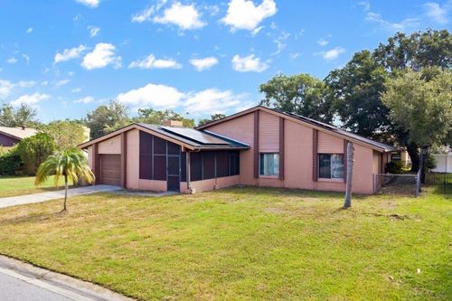 811 E Flag Ln, KISSIMMEE, FL, 34759-3322 | Card Image