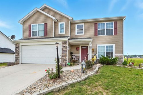 1904 Waynedale Dr, Garrett, IN, 46738-2080 | Card Image