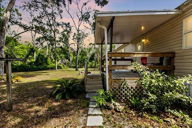 steps to back door | Image 6