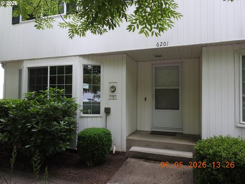 6201 Sw 130th Ave, Beaverton, OR, 97008-4612 | Card Image