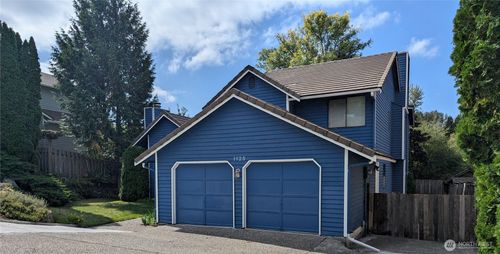 1125 S 23rd St, Renton, WA, 98055-4355 | Card Image