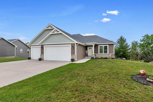 387 Drumlin Loop, Ripon, WI, 54971-8502 | Card Image