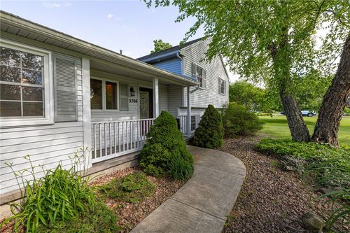 5766 Coppersmith Trl, Ontario, NY, 14519-9515 | Card Image