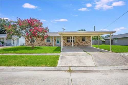 341 Arlington Dr, La Place, LA, 70068-3301 | Card Image