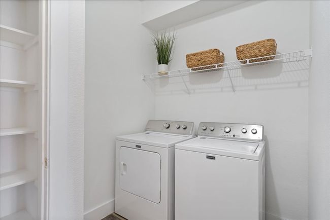 Main floor laundry room | Image 16