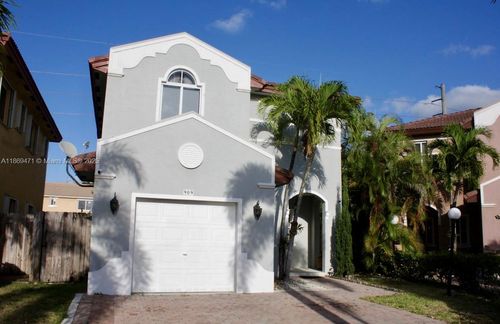 909 Ne 41st Ter, HOMESTEAD, FL, 33033-5870 | Card Image