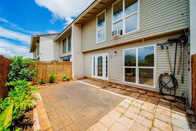 Enclosed Backyard | Image 21