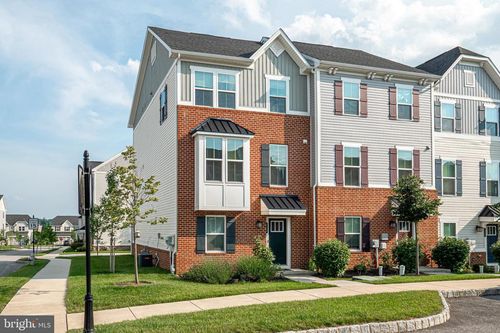 516 Holywell Dr, MALVERN, PA, 19355-0310 | Card Image