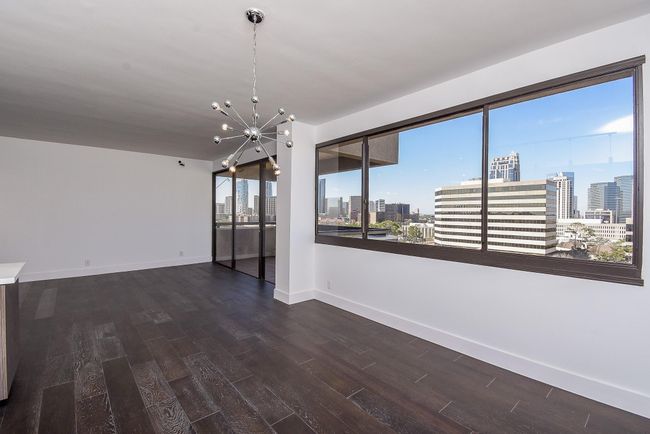 UNIT-1106 - 49 Briar Hollow Ln, Condo with 2 bedrooms, 2 bathrooms and 2 parking in Houston TX | Image 9