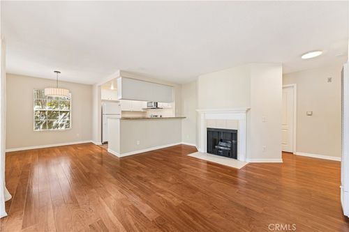 202-1401 N Greenbrier Road, Long Beach, CA, 90815 | Card Image
