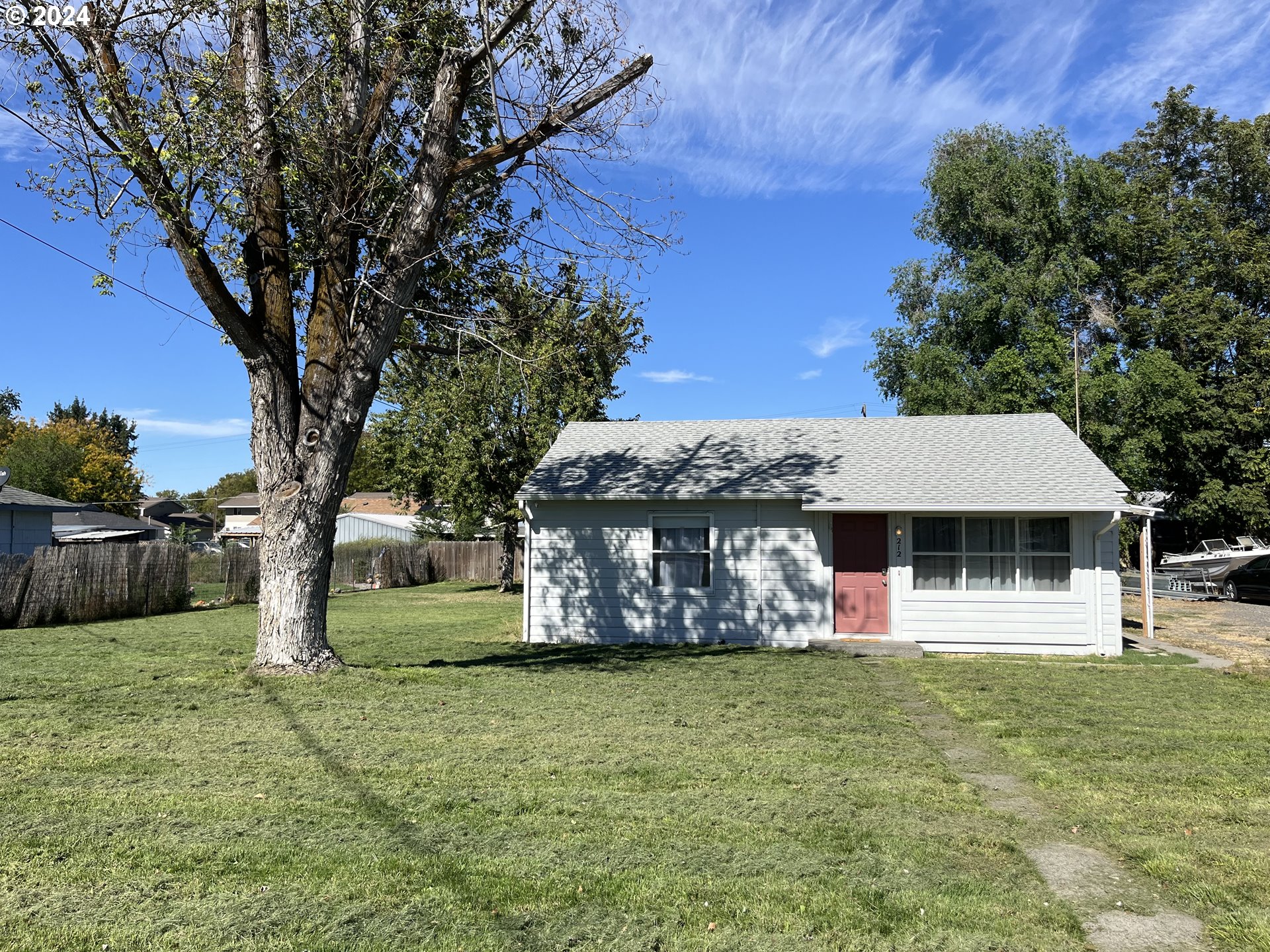 Yakima St, Umatilla, OR 97882