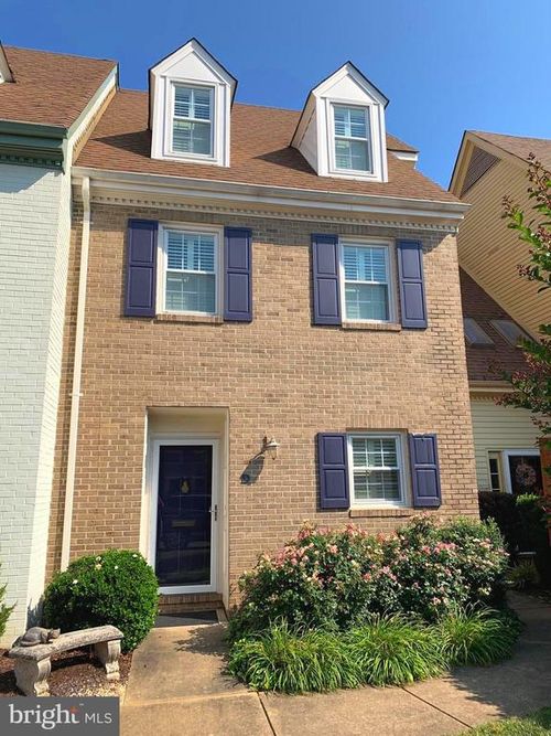 apt-d-1011 Charles St, FREDERICKSBURG, VA, 22401-3852 | Card Image