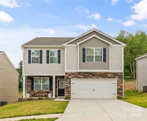 4120 Village Blvd Nw, Conover, NC, 28613-8153 | Card Image