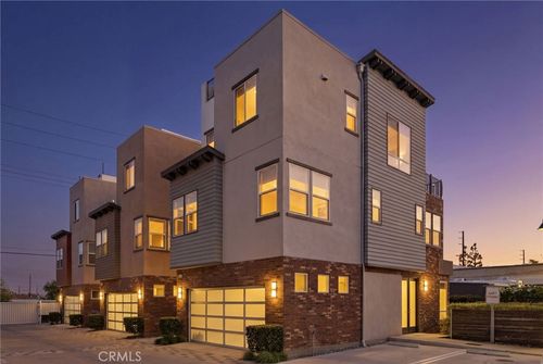 783 Wonder Ln, Costa Mesa, CA, 92627-3450 | Card Image