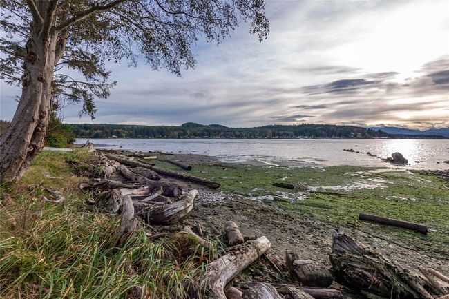 110 Hillside Rd, House other with 2 bedrooms, 2 bathrooms and 4 parking in Sointula BC | Image 74