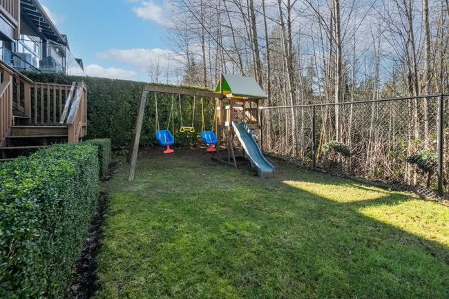 6 - 13887 Docksteader Loop, House other with 5 bedrooms, 3 bathrooms and 4 parking in Maple Ridge BC | Image 32