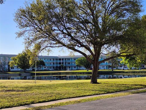 apt-116-6000 20th St N, ST PETERSBURG, FL, 33714-1552 | Card Image