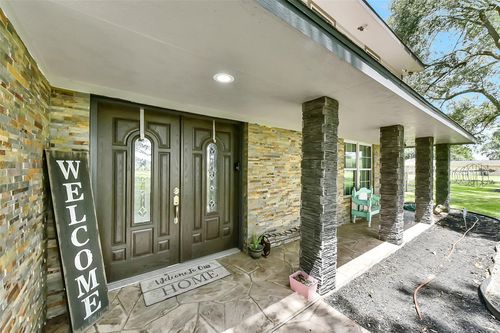 4190 County Road 145, Alvin, TX, 77511-6380 | Card Image