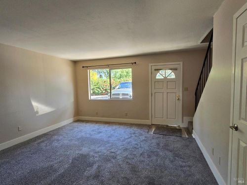 807 Lovers Lane, Vacaville, CA, 95688 | Card Image