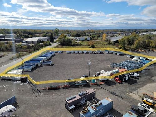 {{alt}} | Card Image