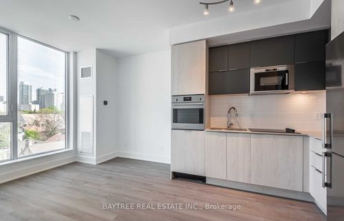 518-1 Belsize Dr, Toronto, ON, M4S0B9 | Card Image