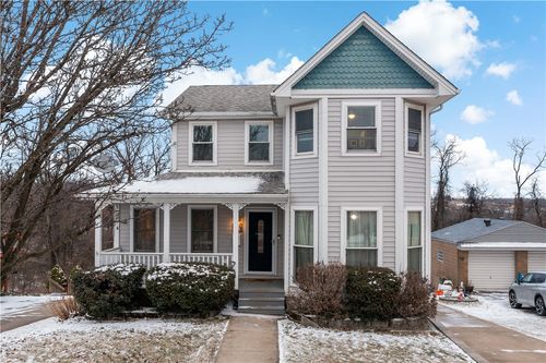 836 Lynda Ln, N Versailles, PA, 15137-1821 | Card Image