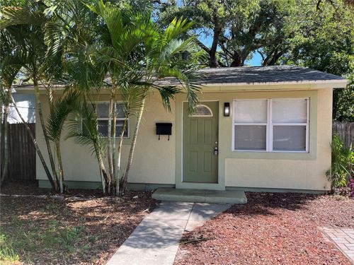 5135 39th Ave N, ST PETERSBURG, FL, 33709-5705 | Card Image