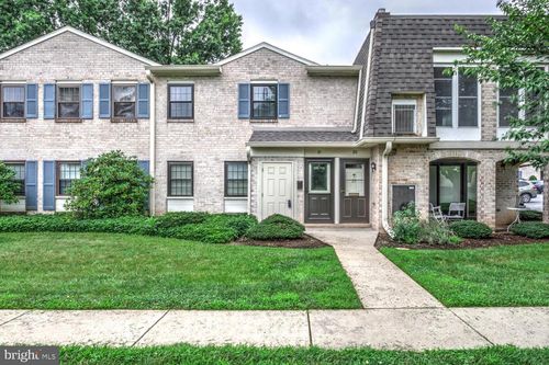 21 Valleybrook Dr, LANCASTER, PA, 17601-4612 | Card Image